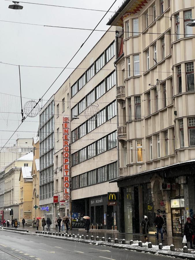Modern And Bright Apartments - Main Street Sarajewo Zewnętrze zdjęcie